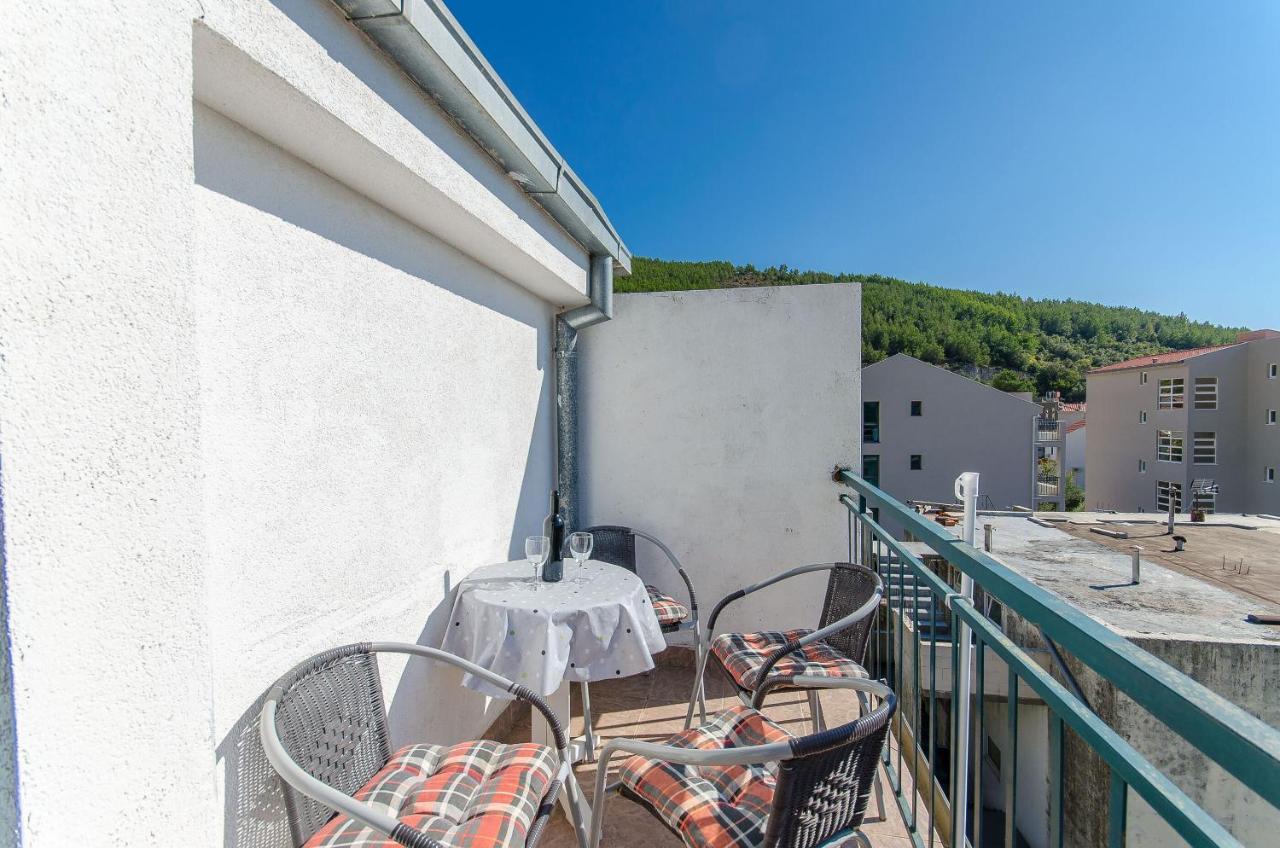 Apartments Zoran Drvenik  Exterior photo