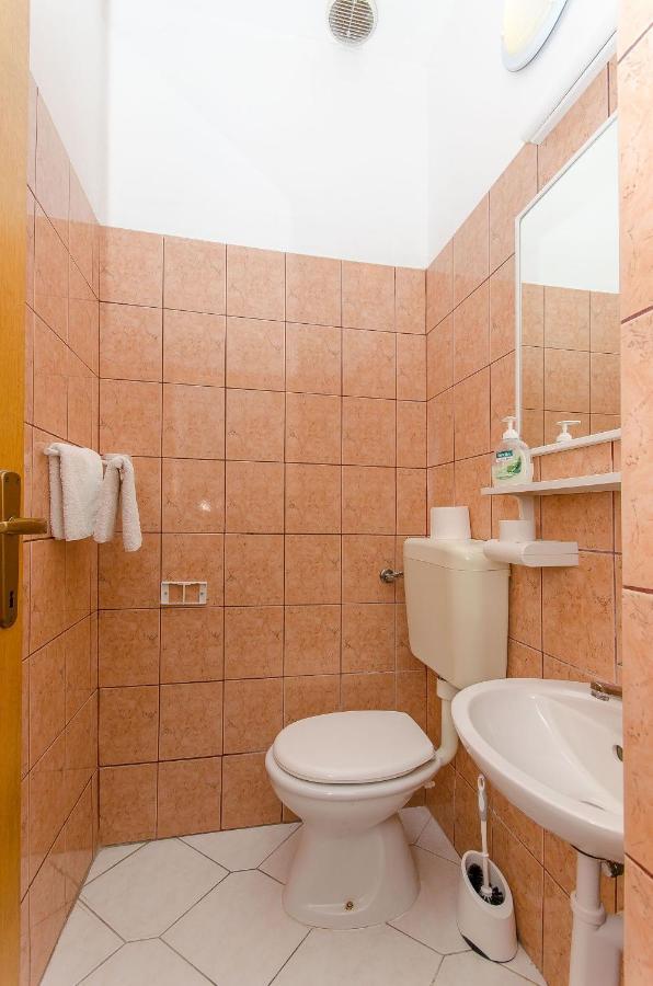 Apartments Zoran Drvenik  Exterior photo